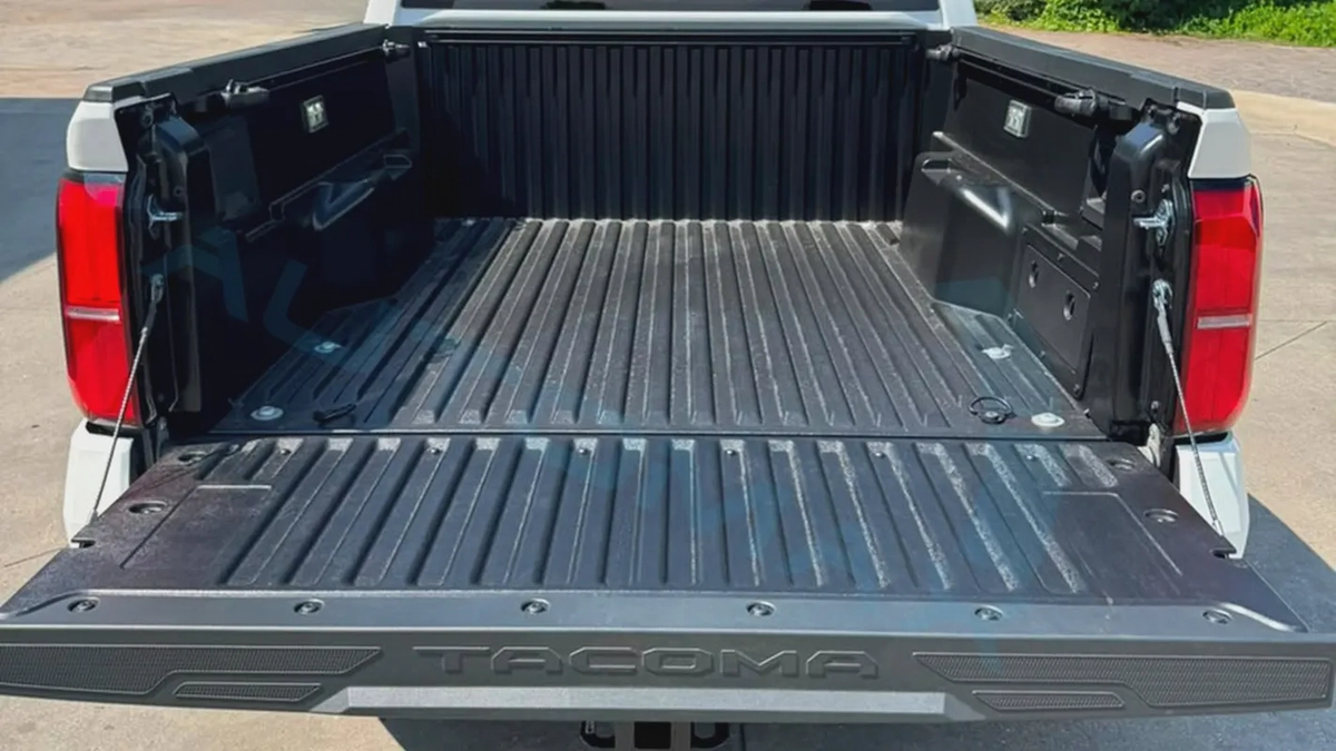 ( For Export / multiple colors ) 2026 Toyota Tacoma TRD Off-Road Premium 2.4T 4x4 BRAND NEW-18-18