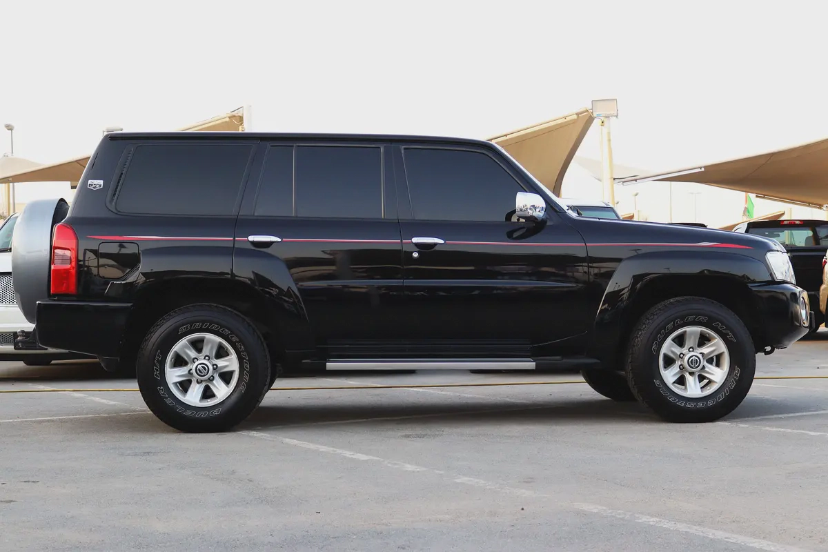 Nissan Patrol Safari 2021 GCC Specs-5-5