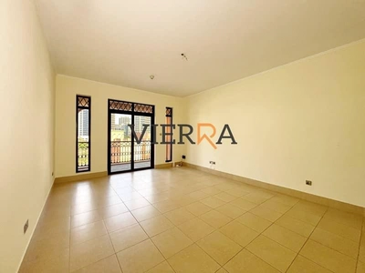 Ready To Move In l Spacious l Old Town-0