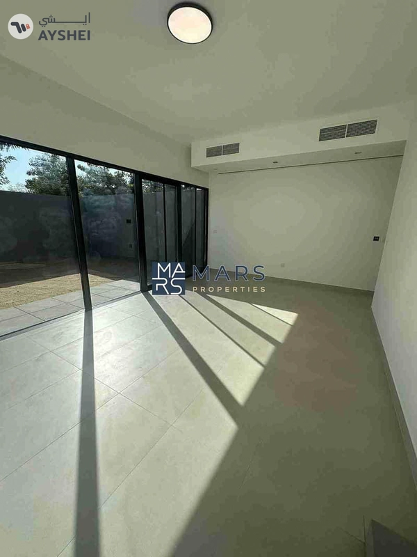 Luxury 2bhk villa in Masaar For rent _115k