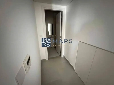 | Brand New 2 Bedroom Townhouse | Maids Room | Private Garden |-5