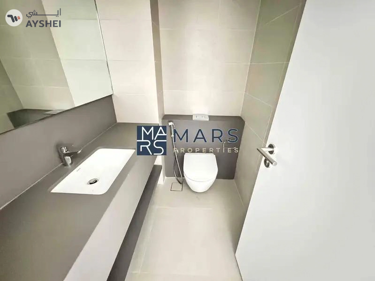 | Brand New 2 Bedroom Townhouse | Maids Room | Private Garden |-6-6