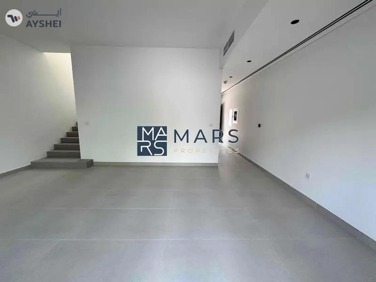 | Brand New 2 Bedroom Townhouse | Maids Room | Private Garden |-8-8