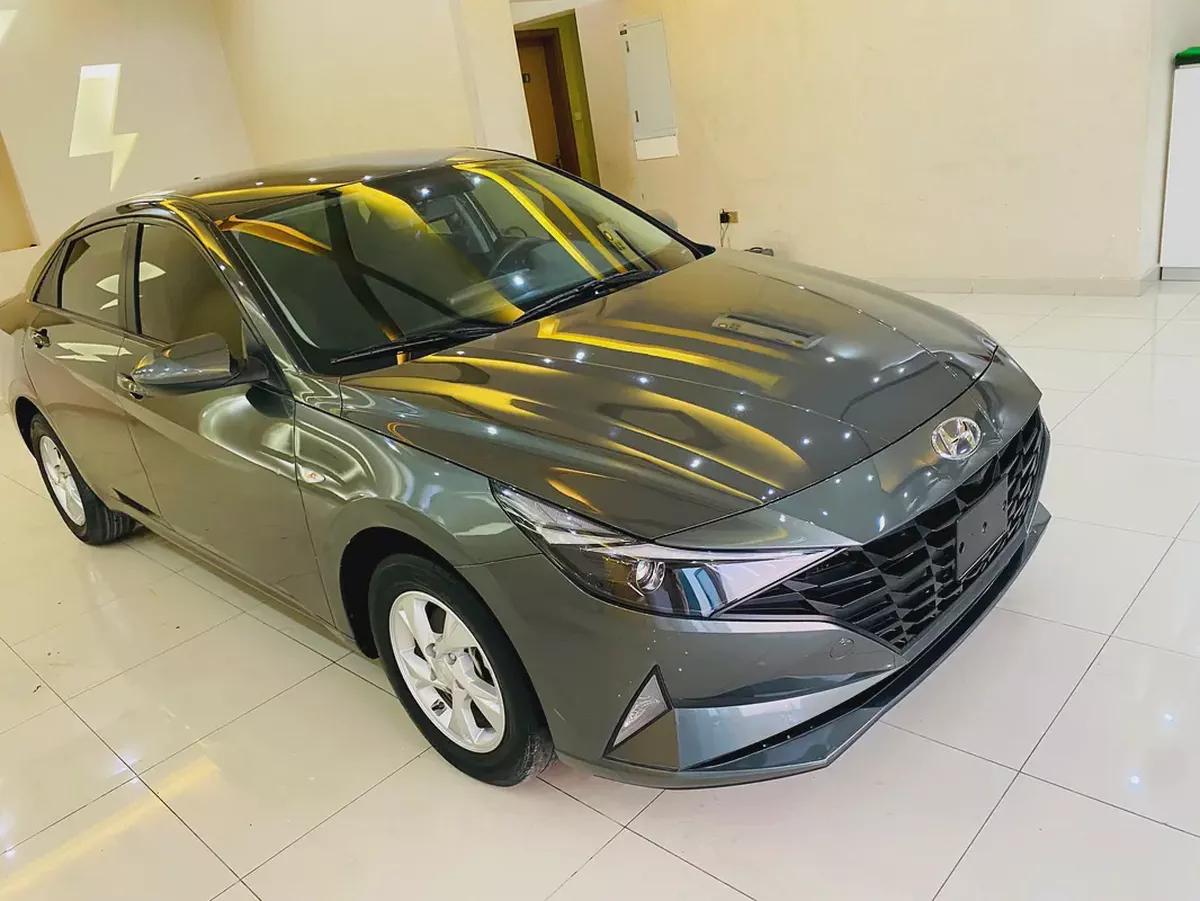 2023 Hyundai Elantra GLS GCC Specs - Excellent Condition-13-13