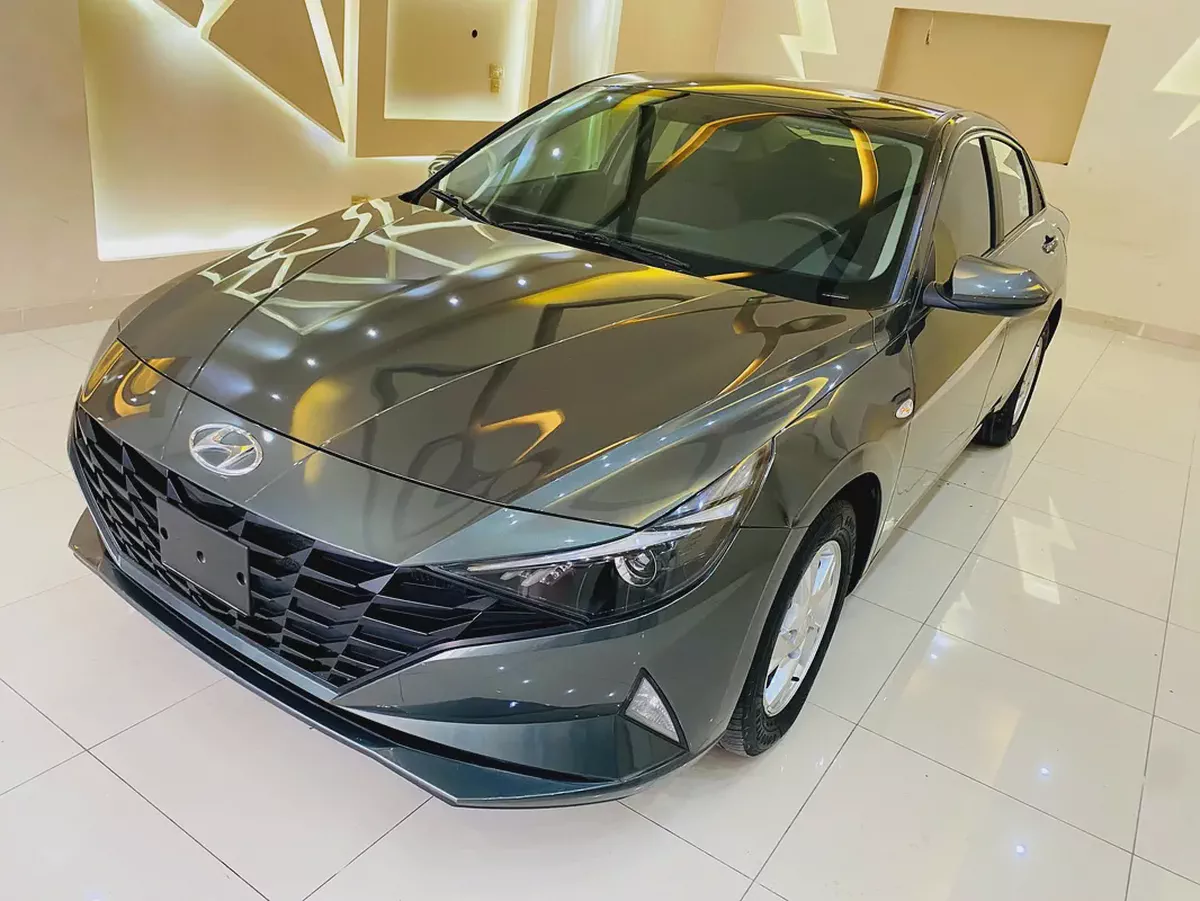 2023 Hyundai Elantra GLS GCC Specs - Excellent Condition