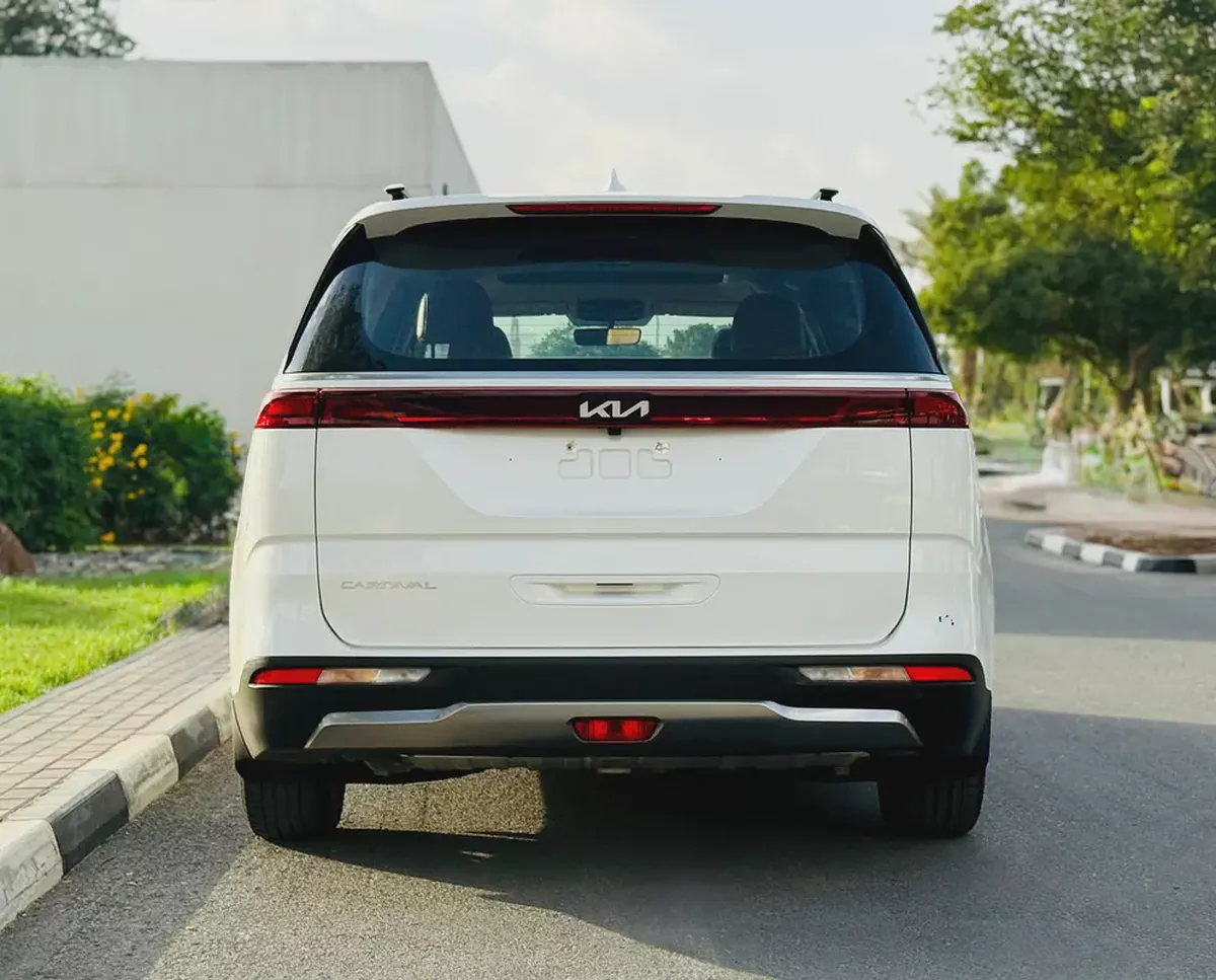 Kia Carnival 3.5L Model 2022 GCC Specs Full Option-5-5