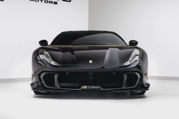 2023 FERRARI 812 COMPETZIONE.