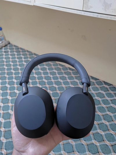 Sony WH-1000XM5 Noise Cancelling Wireless Headphones-3