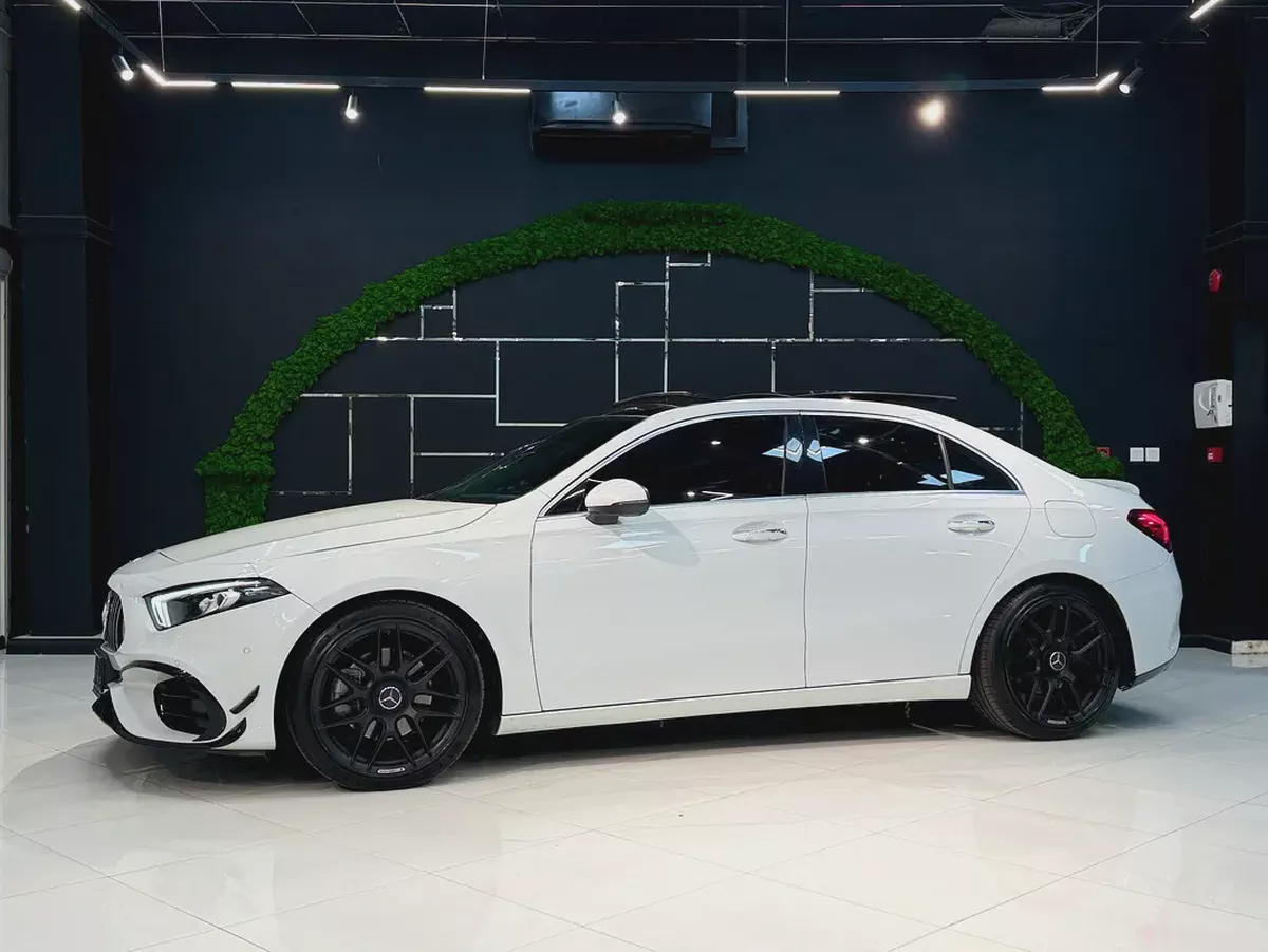 Mercedes-Benz A-Class A 220 2020 | Luxury Sedan | American Specs