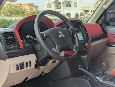 MITSUBISHI PAJERO 2016 MODIFIED SIGNATURE EDITION GLS MID V6 3.5L GCC IN EXCELLENT CONDITION-12