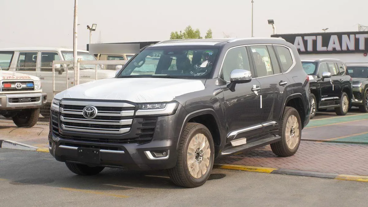 Toyota Land Cruiser VXR TWIN TURBO 3.5L V6-2-0
