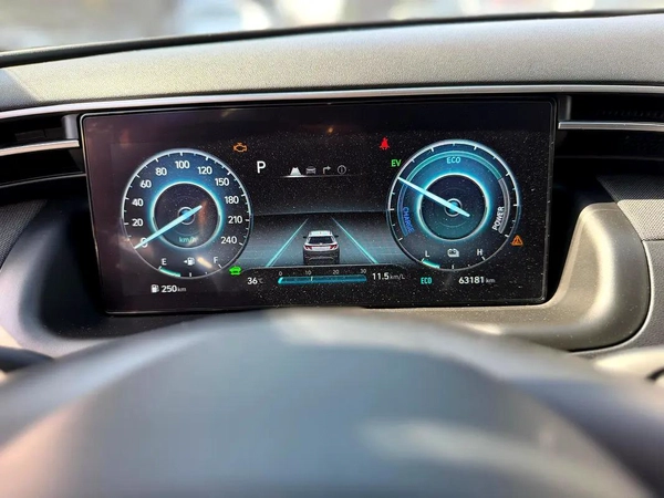2023 Hyundai Tucson Premium - Korean Specs - Pristine Condition