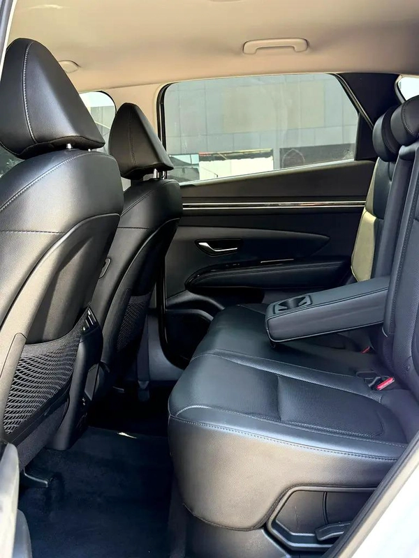 2023 Hyundai Tucson Premium - Korean Specs - Pristine Condition