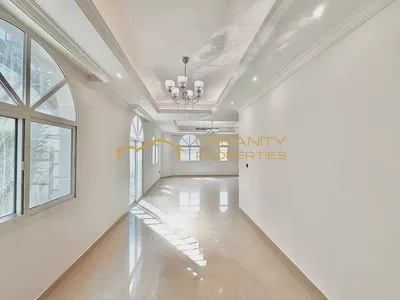Spacious || 5 Bedroom Villa || ideal Location ||-2