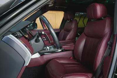 2023 - Range Rover Vogue SE P530 - GCC-10