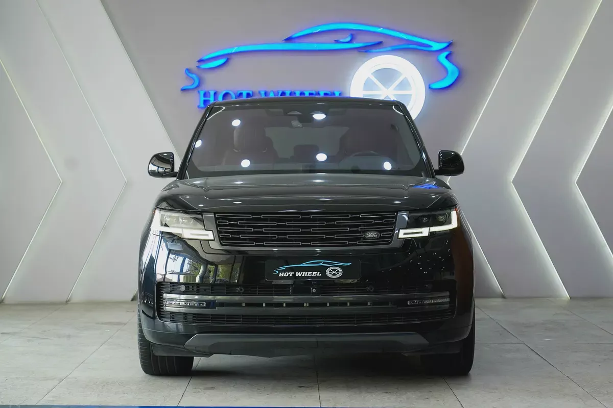 2023 - Range Rover Vogue SE P530 - GCC-2-2