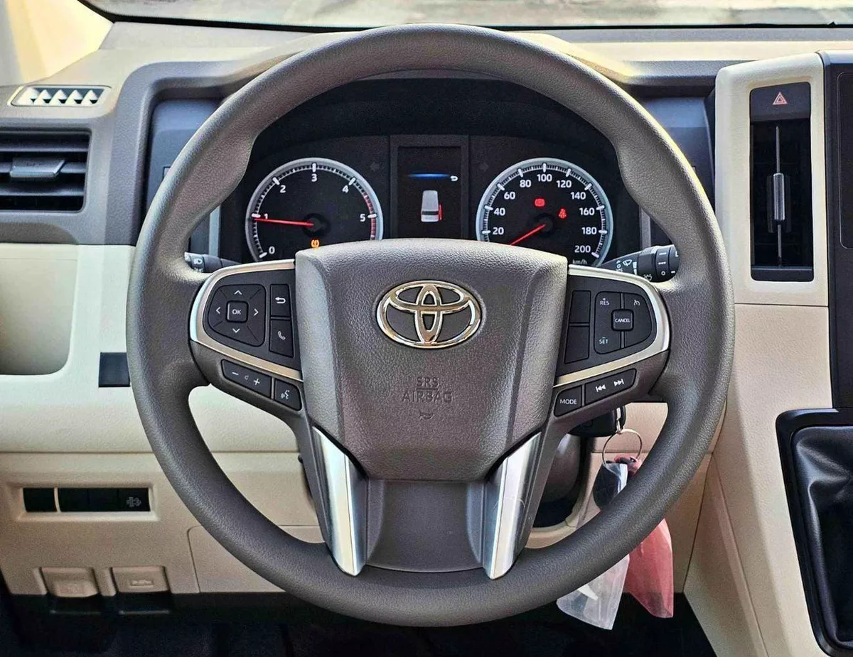 Toyota Hiace GL HIGHROOF GL / 13 SEATS WITH LEATHER / 2.8L DIESEL M/T V4 (CODE # HRDMGLJ)-12-0