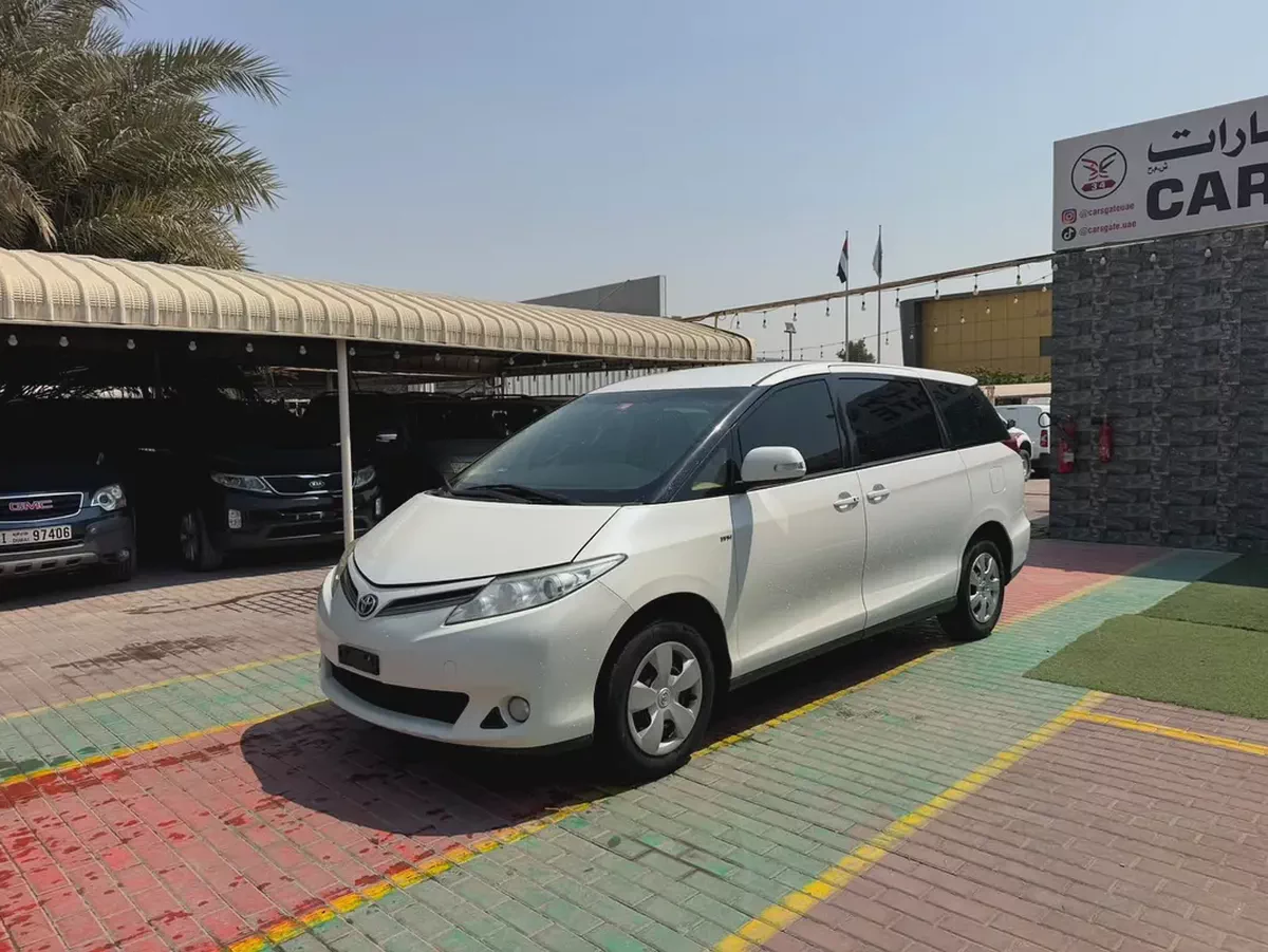 Toyota Previa 2017 GCC Specs-1-1