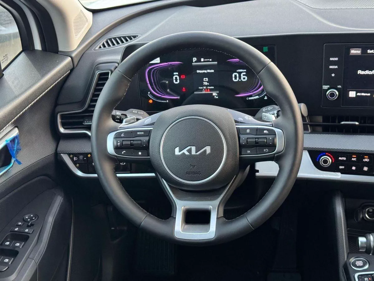 Kia Sportage LX 2.0L Petrol FWD 2025 Solovakian Export Price @ 87,500 AED-6-0