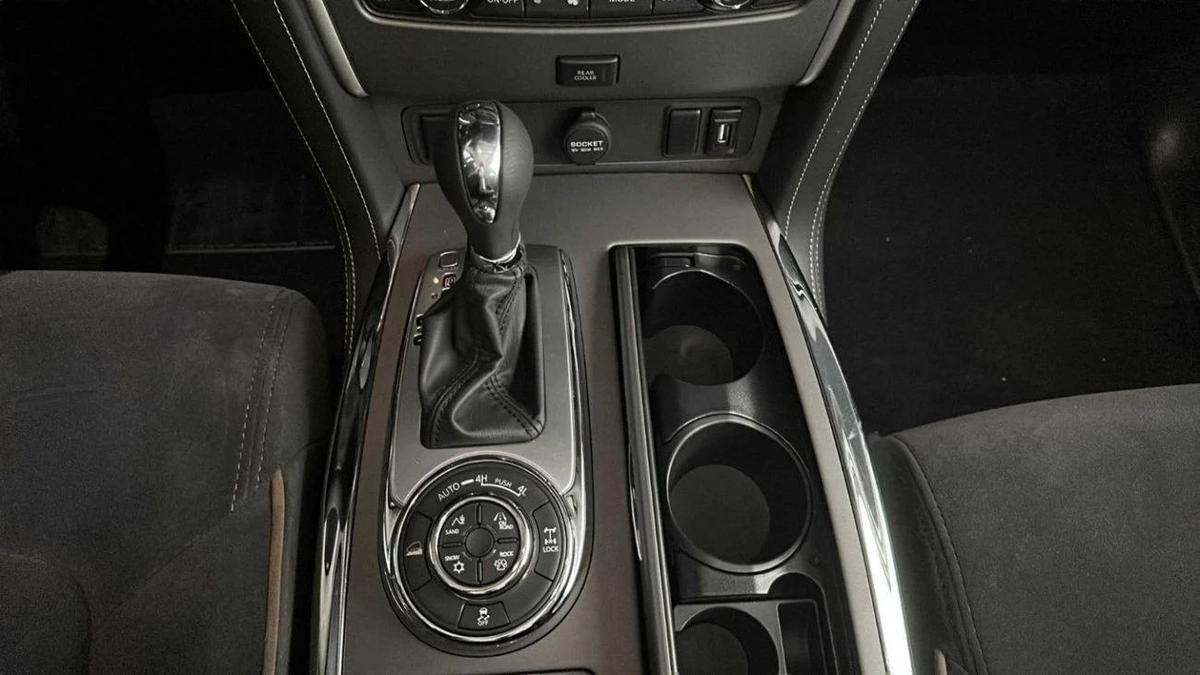 Nissan Patrol XE V6 2024 EXPORT ONLY.-16-16