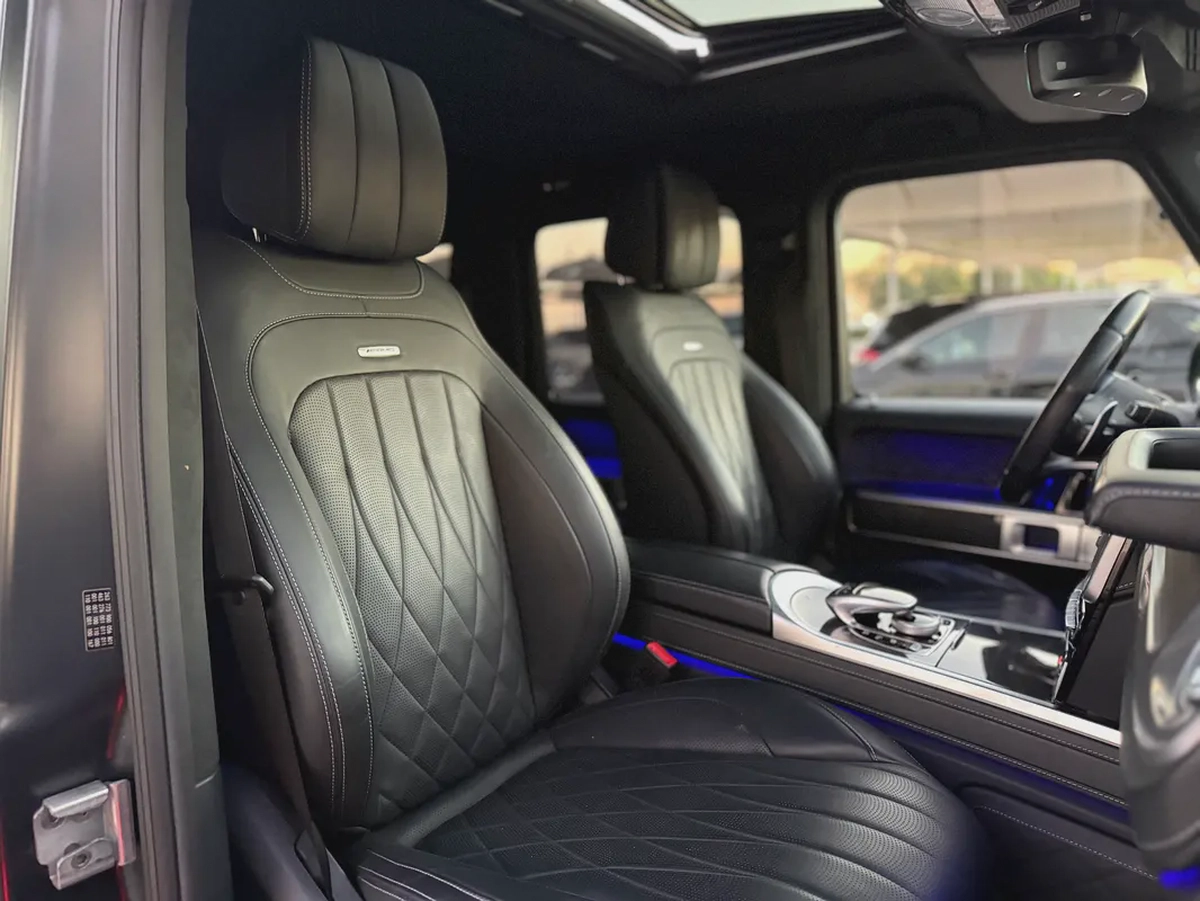MERCEDES G 63 AMG - 2019 - 68,000 kms - FULL OPTION - JAPANESE SPEC-8-8