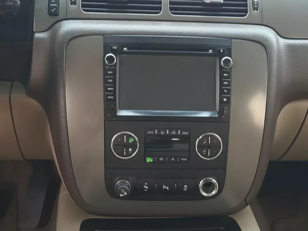 2012 Chevrolet Tahoe Z71 GCC Specs-10-10