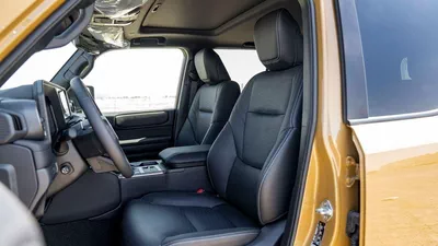Toyota Prado ADVENTURE 1ST EDITION 2.8L-15