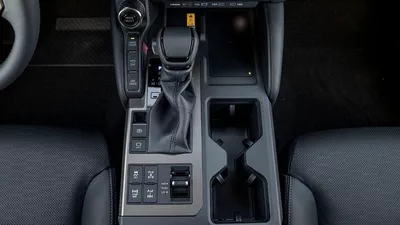 Toyota Prado ADVENTURE 1ST EDITION 2.8L-17