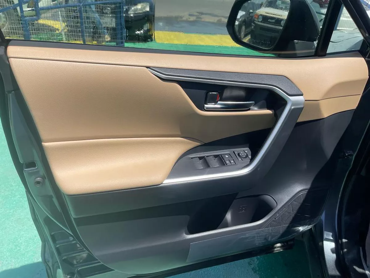 New 2025 Toyota RAV 4 Black-15-15