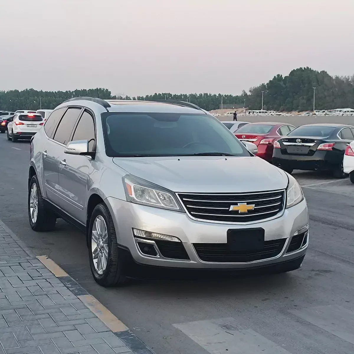 Chevrolet Traverse LT 2014 American Specs-1-1