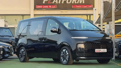 Hyundai Staria Luxury - Korean Specs 2023 هيونداي ستاريا موديل ٢٠٢٣ وارد كوريا-0