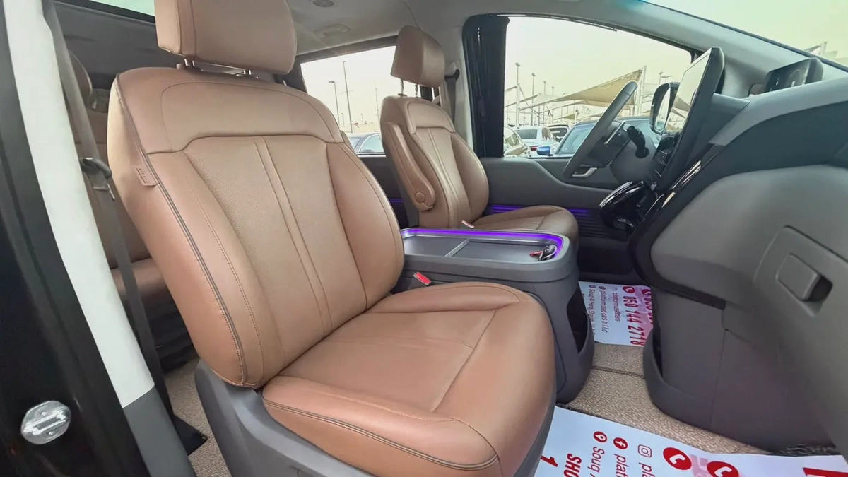 Hyundai Staria Luxury - Korean Specs 2023 هيونداي ستاريا موديل ٢٠٢٣ وارد كوريا-17-17