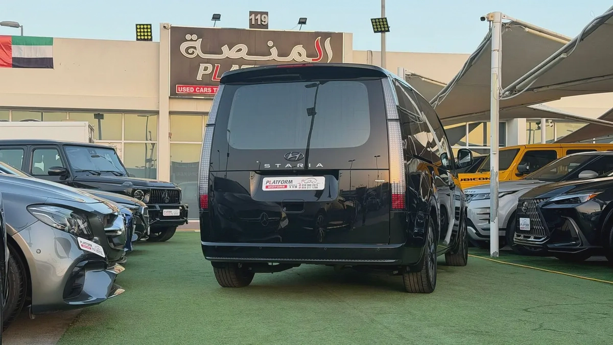 Hyundai Staria Luxury - Korean Specs 2023 هيونداي ستاريا موديل ٢٠٢٣ وارد كوريا-6-6