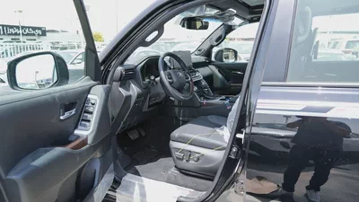 Brand New 2026 Toyota Land Cruiser GXR 3.3  diesel full option -jpl  GCC Specs | Off-Road Legend-15