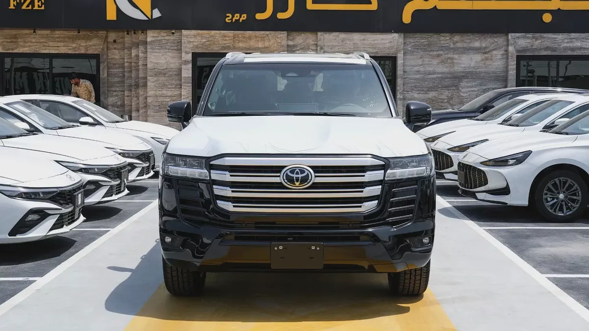 Brand New 2026 Toyota Land Cruiser GXR 3.3  diesel full option -jpl  GCC Specs | Off-Road Legend