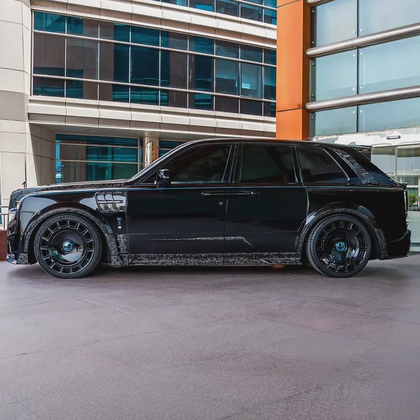2025  ROLLS ROYCE CULLINAN MANSORY  DONE 15,000KM
