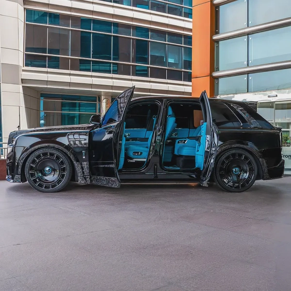 2025  ROLLS ROYCE CULLINAN MANSORY  DONE 15,000KM