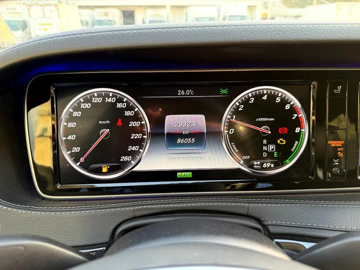 Mercedes-Benz S-Class S 400-8-8