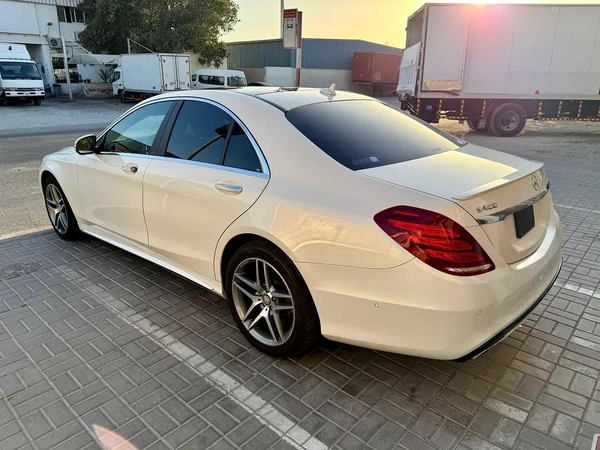 Mercedes-Benz S-Class S 400