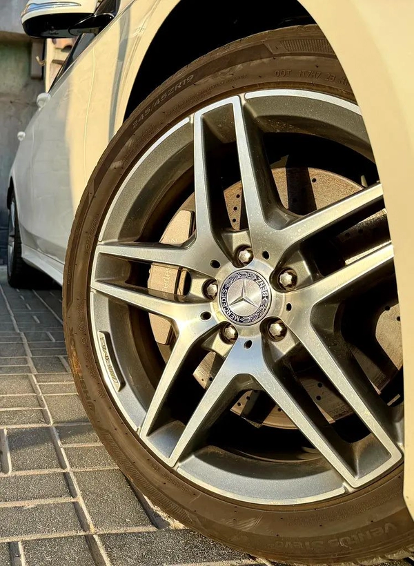 Mercedes-Benz S-Class S 400