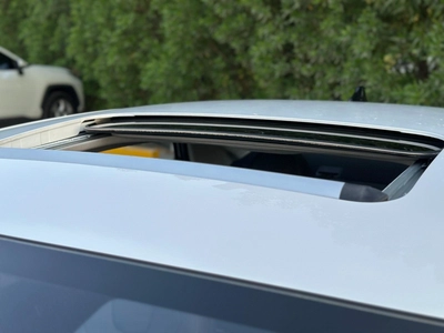 Hyundai Elantra 2025-14