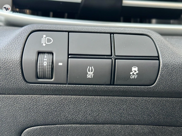 Hyundai Elantra 2025