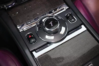 Rolls-Royce Wraith Black Badge-14
