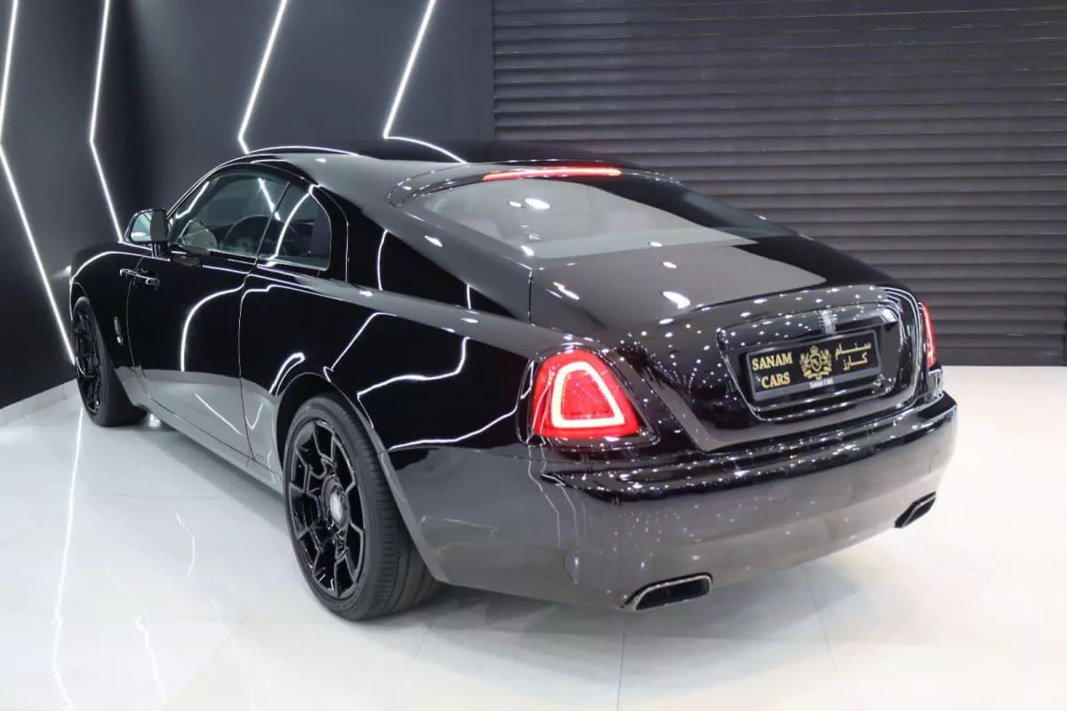 Rolls-Royce Wraith Black Badge-2-2