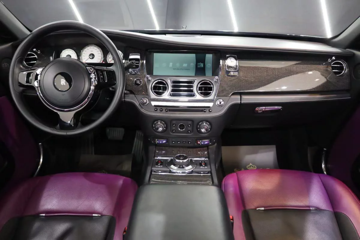 Rolls-Royce Wraith Black Badge-4-4