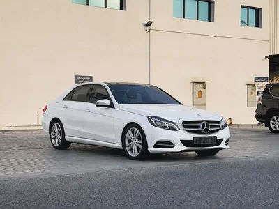 MERCEDES BENZ | E300 | AVANTGRADE | LOW MILEAGE | FREE ACCIDENT | WELL MAINTAINED-2