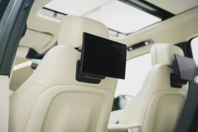 2026 Land Rover Range Rover HSE | GCC Specs | Luxury SUV-6