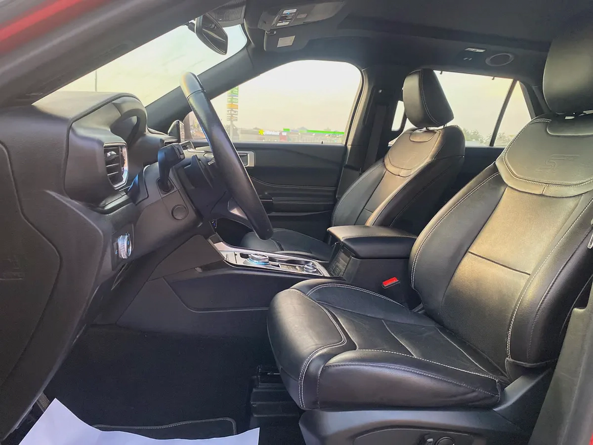 2022 Ford Explorer ST, maroon-15-15