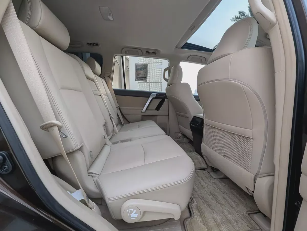 Toyota Prado 2022 TXL Top full Option V6 4.0L Excellent Condition-11-11