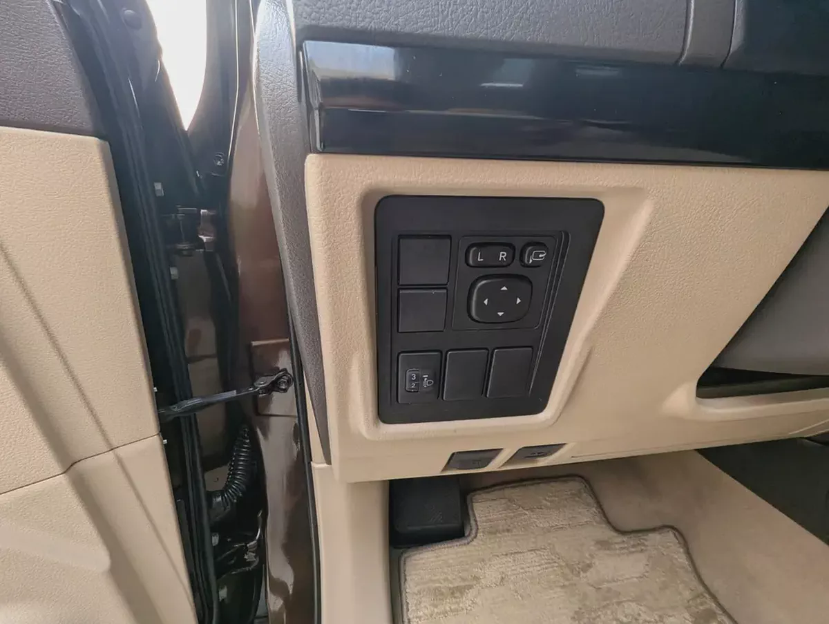 Toyota Prado 2022 TXL Top full Option V6 4.0L Excellent Condition-17-17